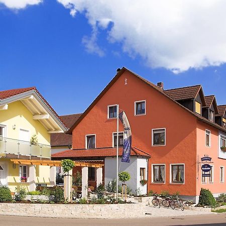 Gasthof Schneiderwirt, Kipfenberg Ot Hirnstetten المظهر الخارجي الصورة