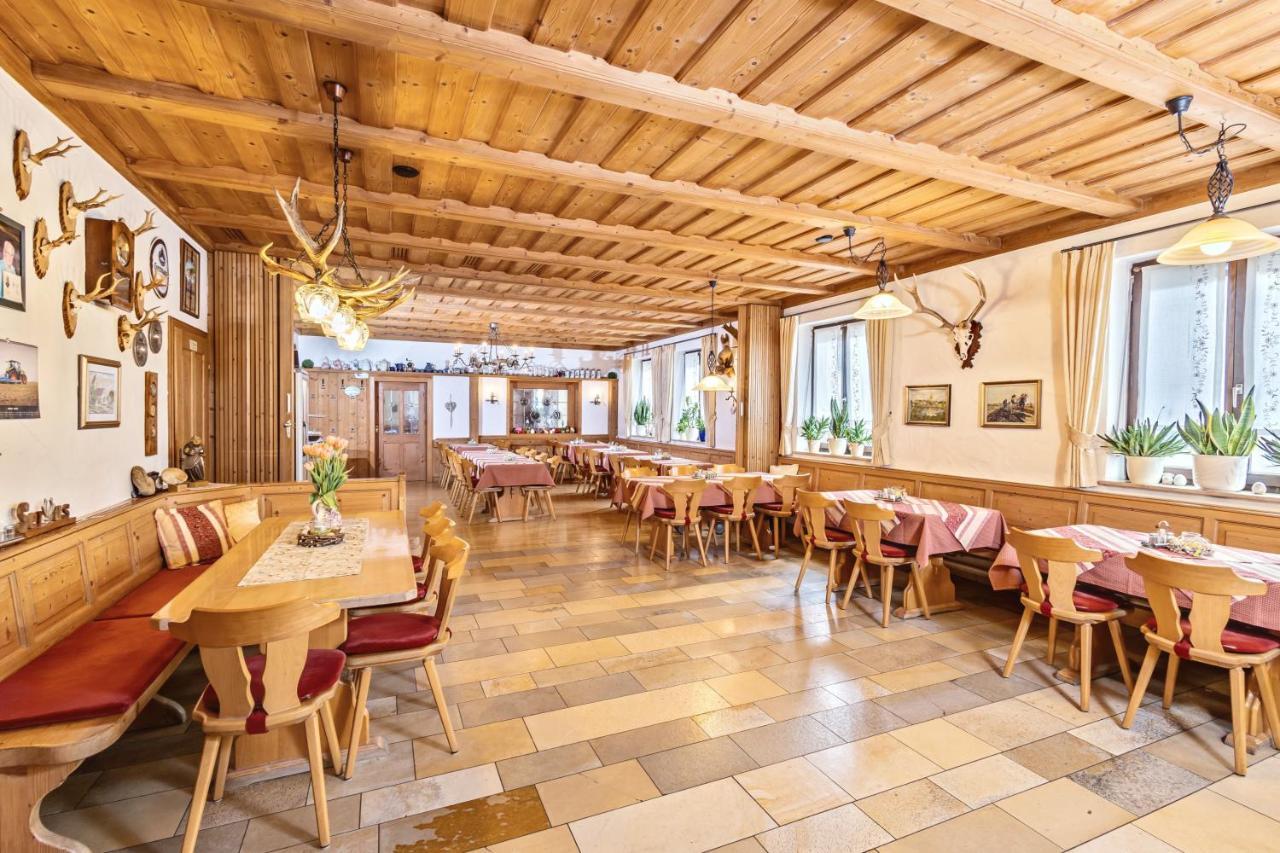 Gasthof Schneiderwirt, Kipfenberg Ot Hirnstetten المظهر الخارجي الصورة