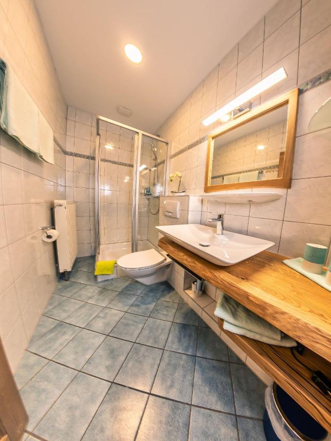 Gasthof Schneiderwirt, Kipfenberg Ot Hirnstetten المظهر الخارجي الصورة