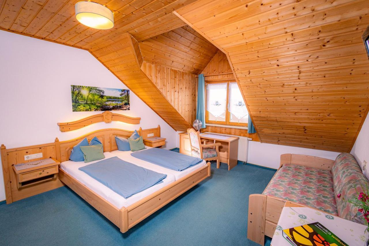 Gasthof Schneiderwirt, Kipfenberg Ot Hirnstetten المظهر الخارجي الصورة